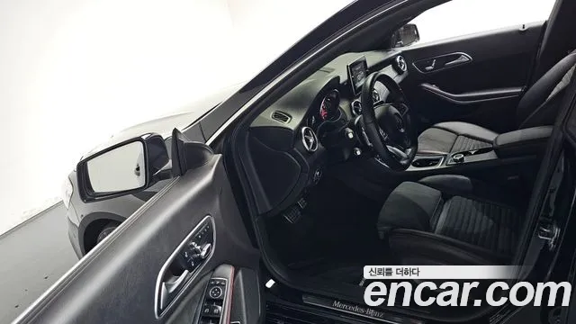 Mercedes-Benz CLA-Class 2018 — фото 12