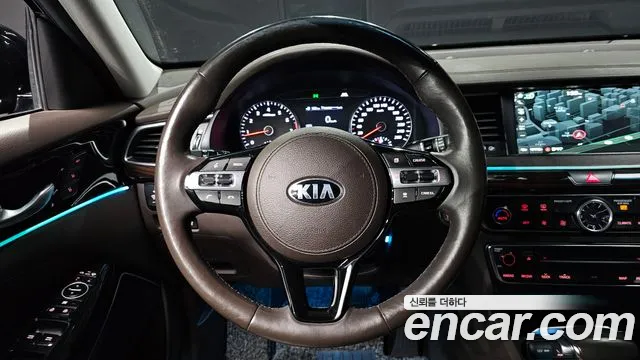 Kia K7 2018 — фото 19