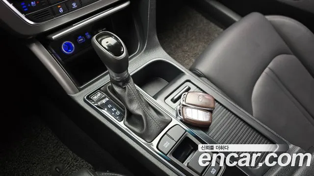 Hyundai Sonata 2017 — фото 12
