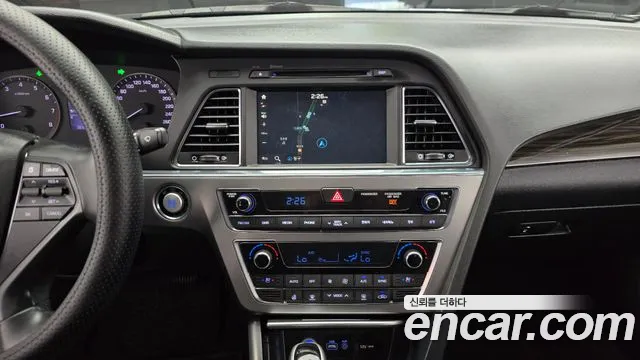 Hyundai Sonata 2017 — фото 19