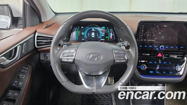 Hyundai Ioniq 2020 — фото 13