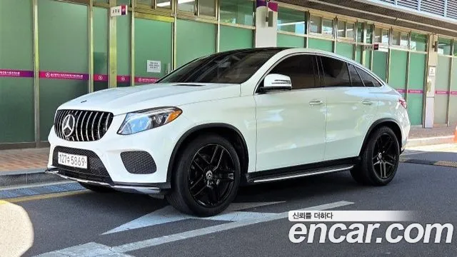 Mercedes-Benz GLE-Class 2017 — фото 2
