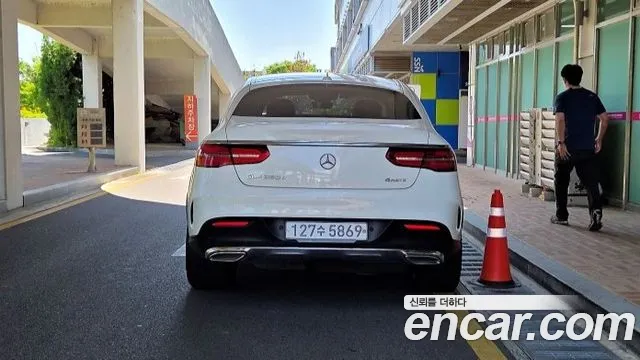 Mercedes-Benz GLE-Class 2017 — фото 5