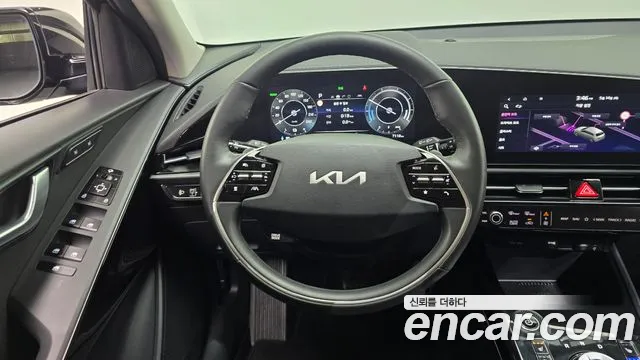 Kia Niro 2024 — фото 20