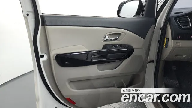 Kia Canival 2019 — фото 14