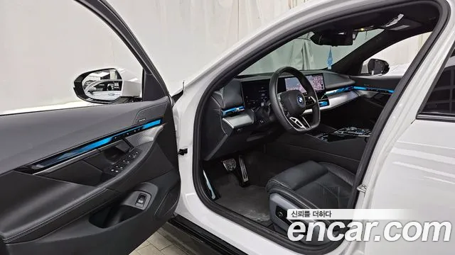 BMW i5 2024 — фото 10