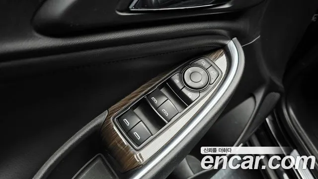 ChevroletGMDaewoo Malibu 2017 — фото 20