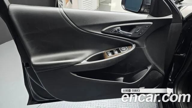 ChevroletGMDaewoo Malibu 2017 — фото 14