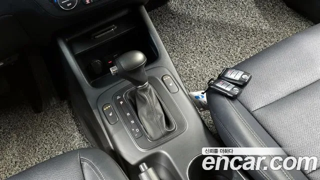 Kia K3 2015 — фото 11