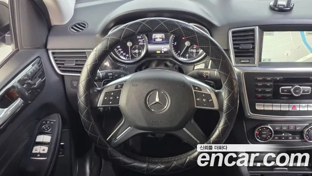 Mercedes-Benz M-class 2015 — фото 13