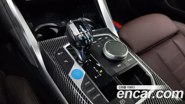 BMW i4 2023 — фото 12