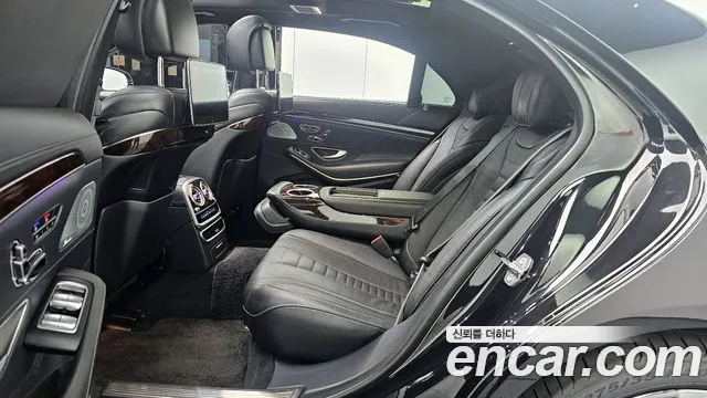 Mercedes-Benz S-Class 2019 — фото 12
