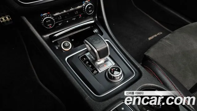 Mercedes-Benz GLA-Class 2019 — фото 12