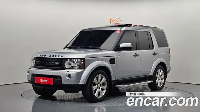 Land Rover Discovery 2011 — фото 1