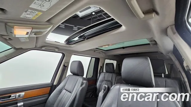 Land Rover Discovery 2011 — фото 19