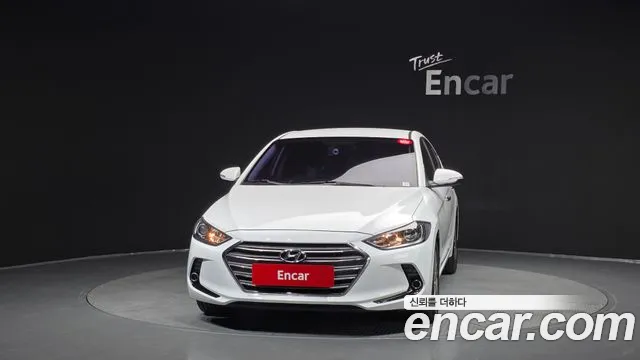 Hyundai AVANTE 2016 — фото 3
