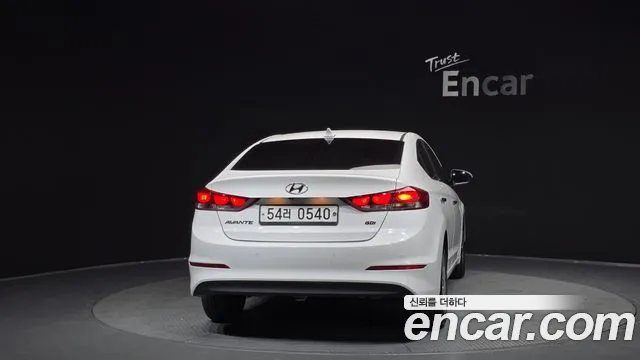 Hyundai AVANTE 2016 — фото 4