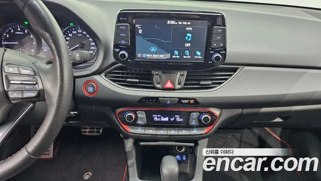 Hyundai i30 2018 — фото 18