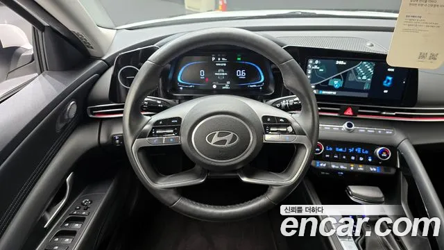 Hyundai AVANTE 2024 — фото 18