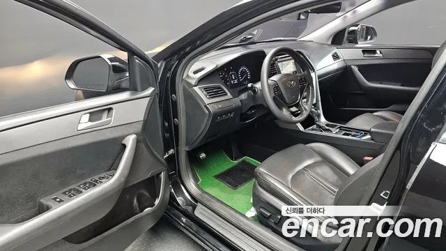 Hyundai Sonata 2015 — фото 10