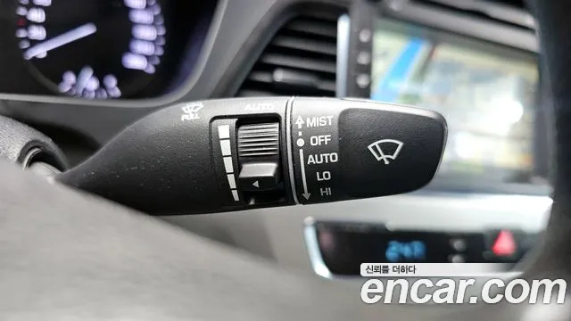 Hyundai Sonata 2015 — фото 18