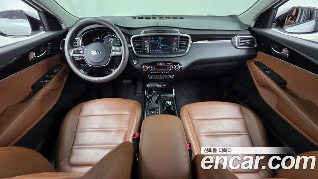 Kia Sorento 2018 — фото 10