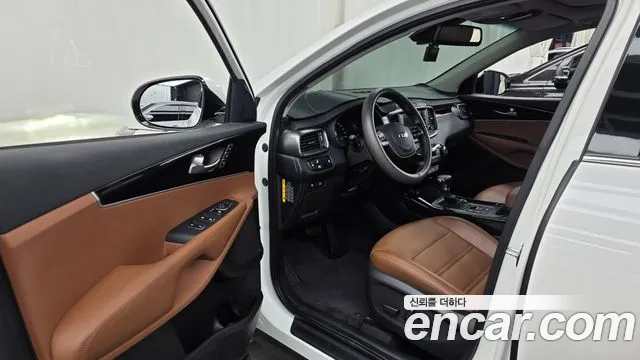 Kia Sorento 2018 — фото 13