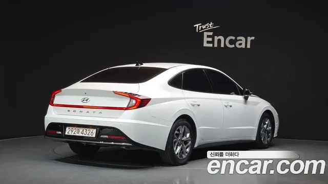 Hyundai Sonata 2022 — фото 2