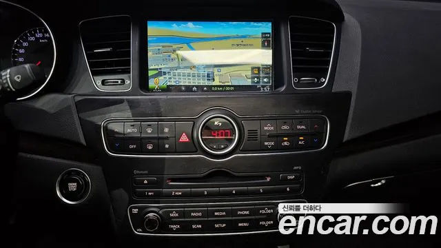 Kia K7 2015 — фото 14