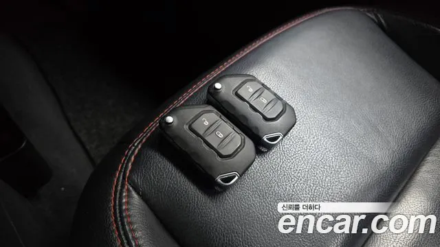 Jeep Wrangler 2019 — фото 16