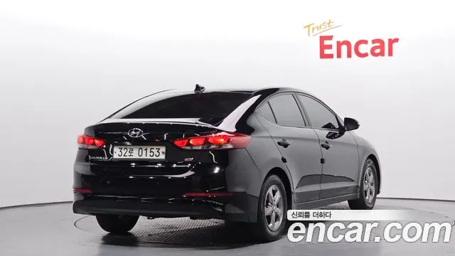 Hyundai AVANTE 2016 — фото 2