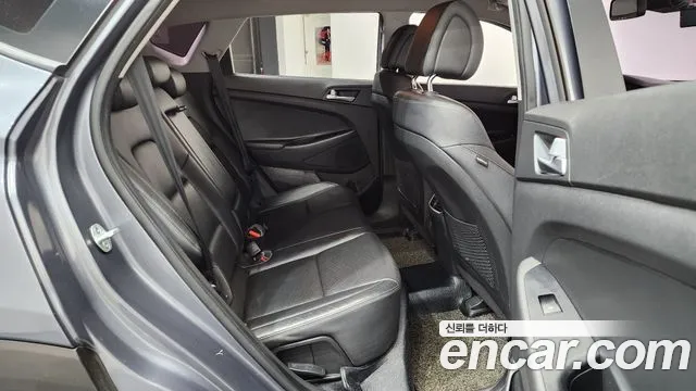 Hyundai Tucson 2018 — фото 17