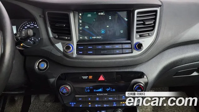 Hyundai Tucson 2018 — фото 18