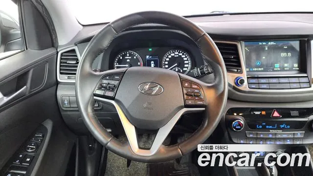 Hyundai Tucson 2018 — фото 19