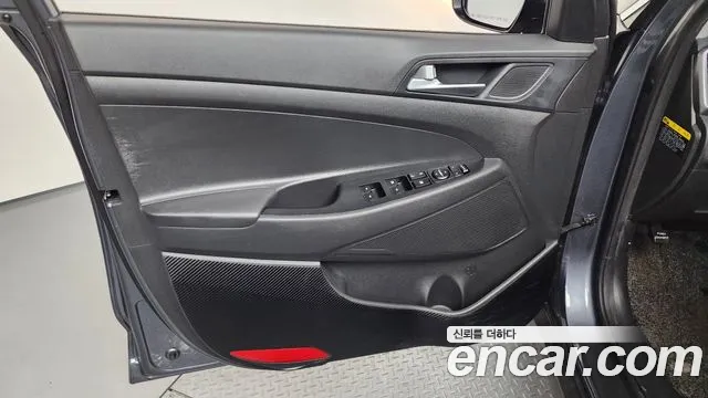 Hyundai Tucson 2018 — фото 14