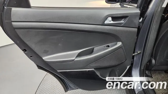Hyundai Tucson 2018 — фото 15