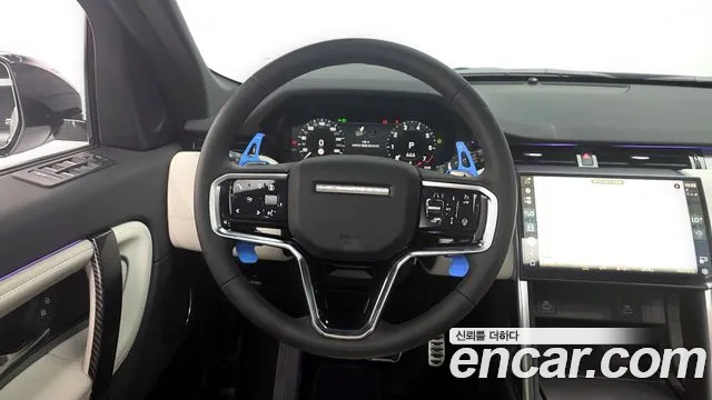 Land Rover Discovery Sport 2025 — фото 18
