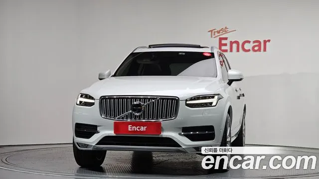 Volvo XC90 2018 — фото 3