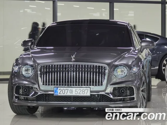 Bentley Flying Spur 2020 — фото 1