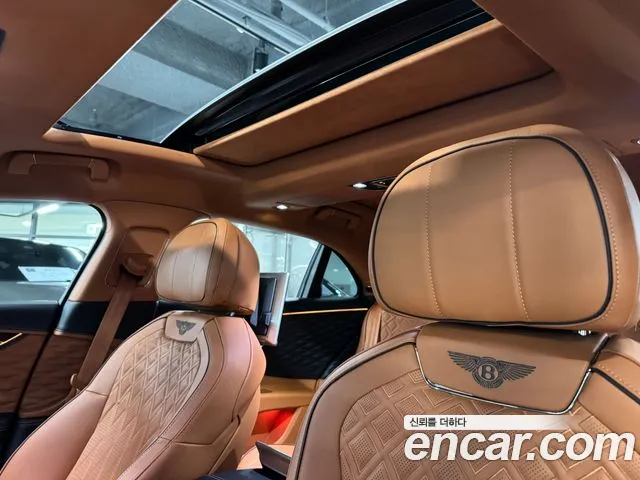 Bentley Flying Spur 2020 — фото 13