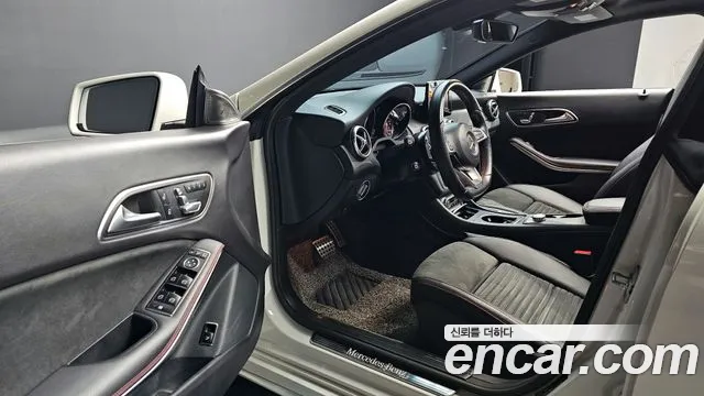 Mercedes-Benz CLA-Class 2018 — фото 10