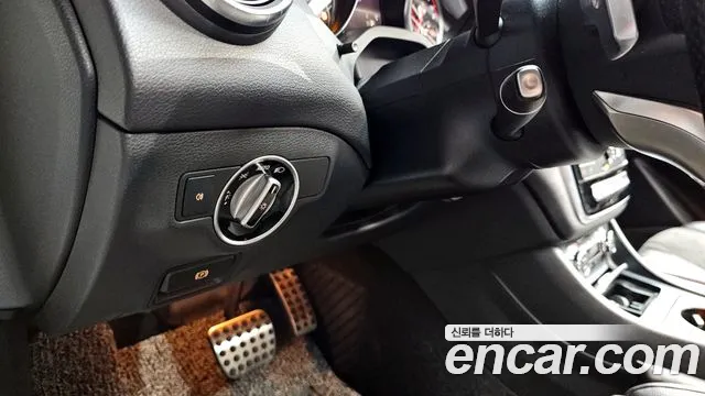 Mercedes-Benz CLA-Class 2018 — фото 13
