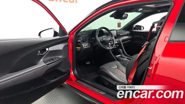 Hyundai Veloster 2019 — фото 13