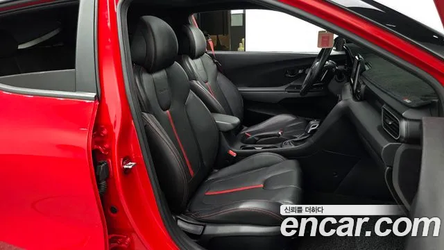 Hyundai Veloster 2019 — фото 17