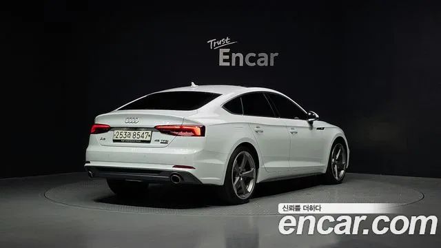 Audi A5 2019 — фото 2
