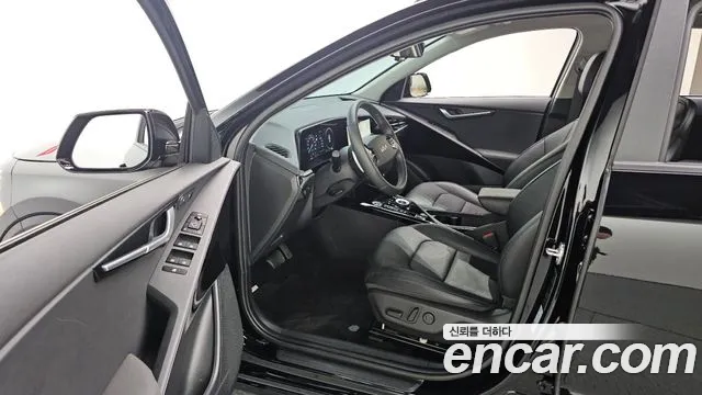 Kia Niro 2024 — фото 13