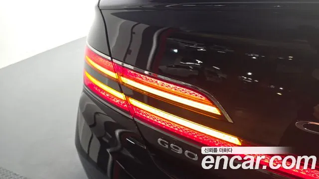 Genesis G90 2019 — фото 9