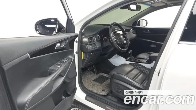 Kia Sorento 2020 — фото 13
