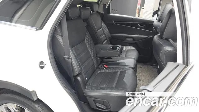 Kia Sorento 2020 — фото 17