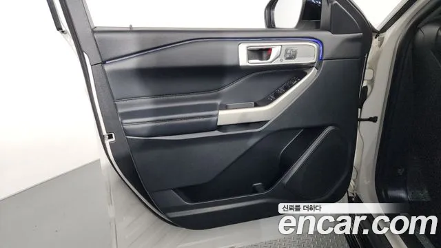 Ford Explorer 2020 — фото 14
